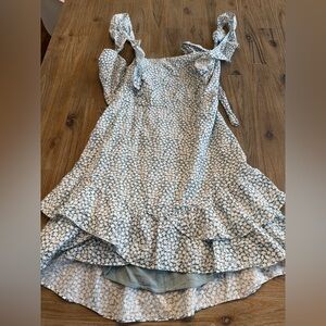 Floral Sleeveless Dress with Ruffle Hem